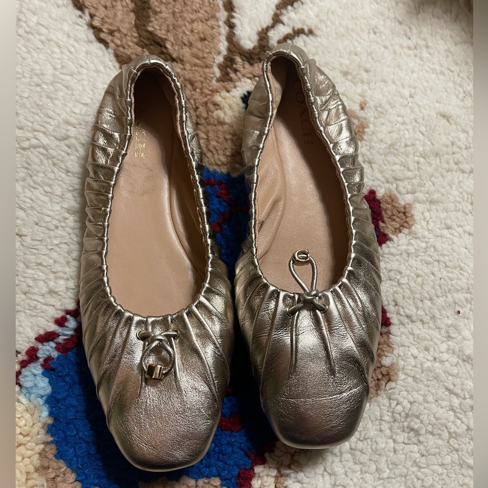 Coach square toe light gold ballet flats size 9B cute comfy balletcore